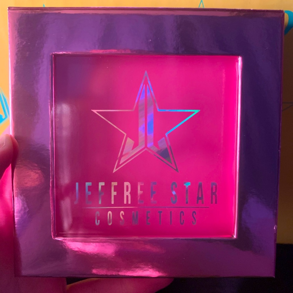 🌟Jeffree Star Magnetic Eyeshadow Palette🌟